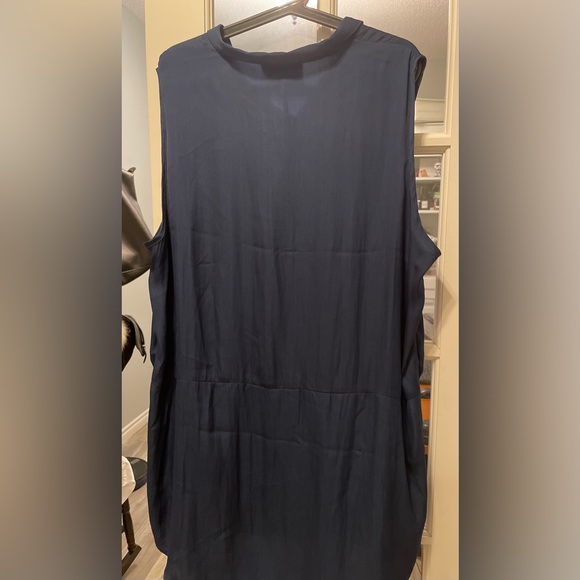 Carmakoma tunic. Never worn with tags on. - Picture 2 of 4